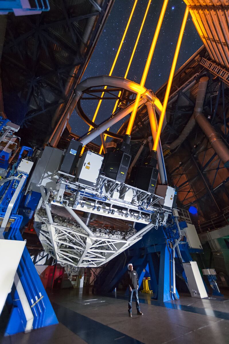 Four lasers at Paranal